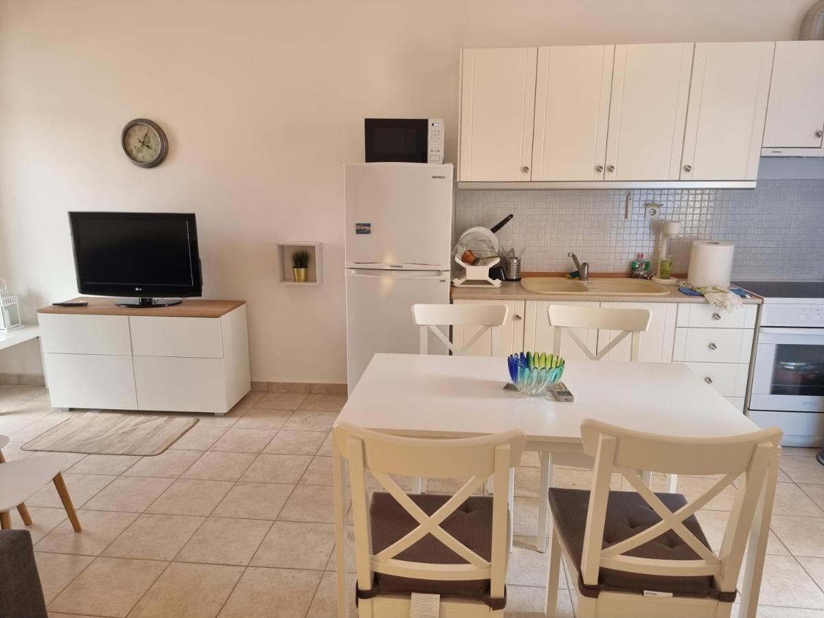 Lucas3 Lux Apartment Flogita